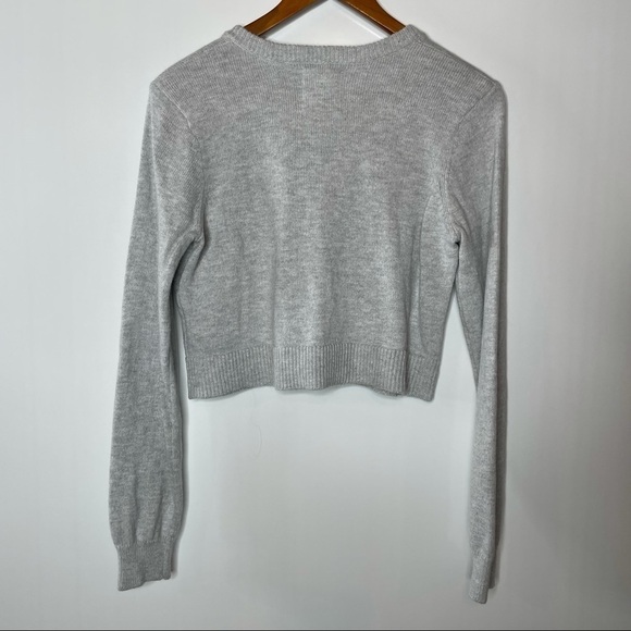Avec Les Filles Lace Up Cropped Sweater Small - Picture 3 of 6
